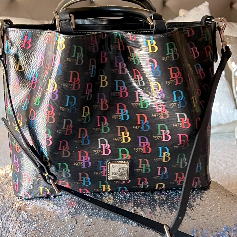 COPY - Dooney & Bourke
